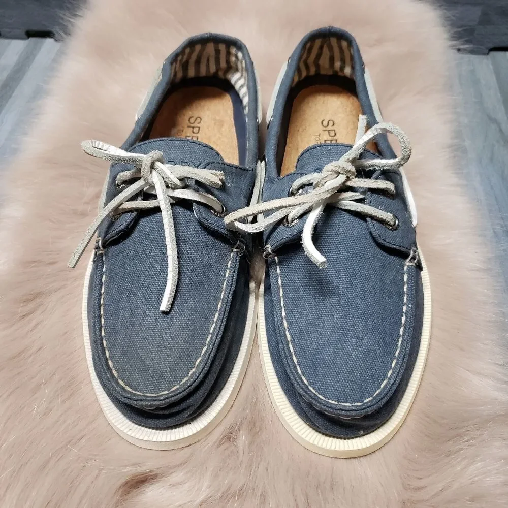 Sperry Top Sider Authentic Original 2 Eye Shoe